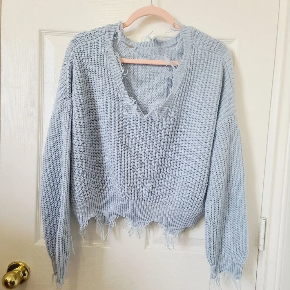 Boutique Light Blue Pastel Fringe V neck Knit Sweater M Crop Distressed